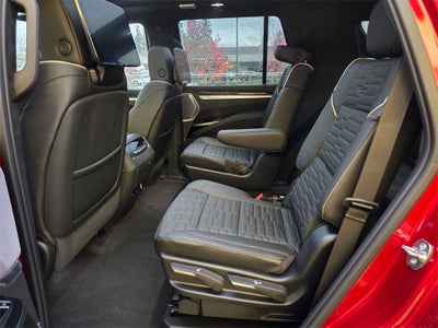 2025 Cadillac Escalade Sport Platinum