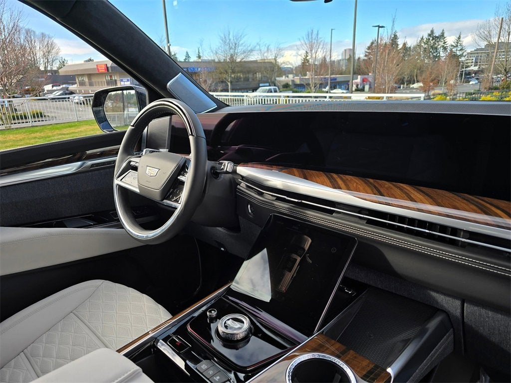 2026 Cadillac Escalade ESV Platinum Sport