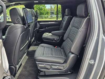 2026 Cadillac Escalade ESV Platinum Sport