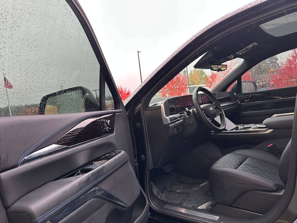 2025 Cadillac ESCALADE IQ Luxury 1