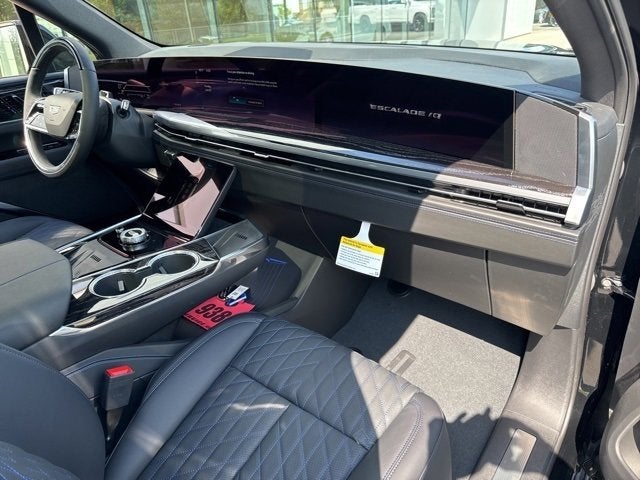 2026 Cadillac ESCALADE IQ Sport