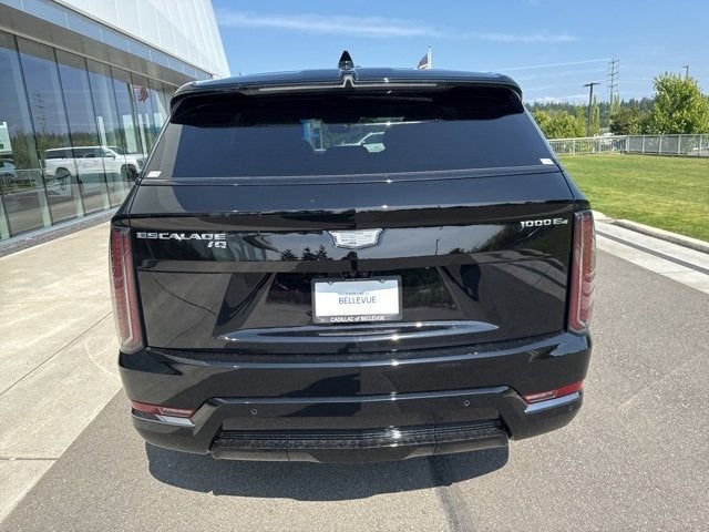 2026 Cadillac ESCALADE IQ Sport