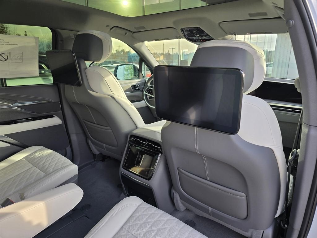 2026 Cadillac ESCALADE IQ Sport