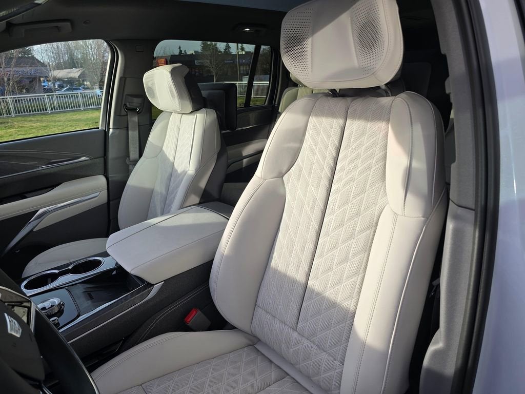 2026 Cadillac ESCALADE IQ Sport