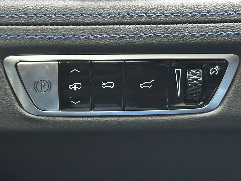 2026 Cadillac ESCALADE IQ Sport