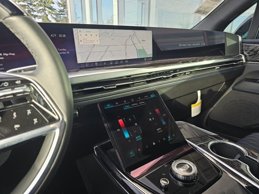 2026 Cadillac ESCALADE IQ Sport