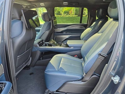 2025 Cadillac ESCALADE IQ Sport 2