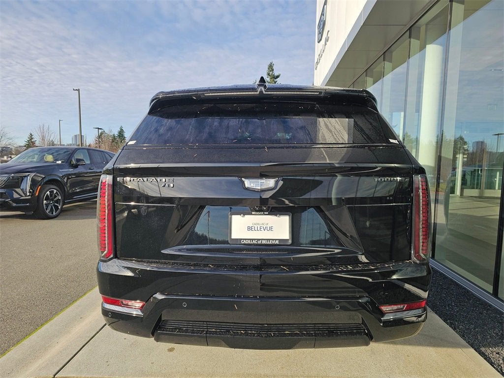 2025 Cadillac ESCALADE IQ Sport 2