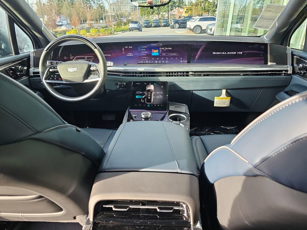 2025 Cadillac ESCALADE IQ Sport 2