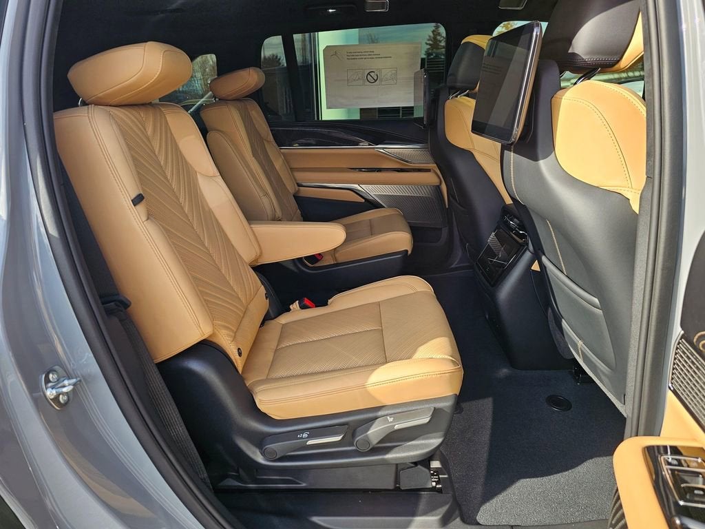 2026 Cadillac ESCALADE IQ Premium Sport