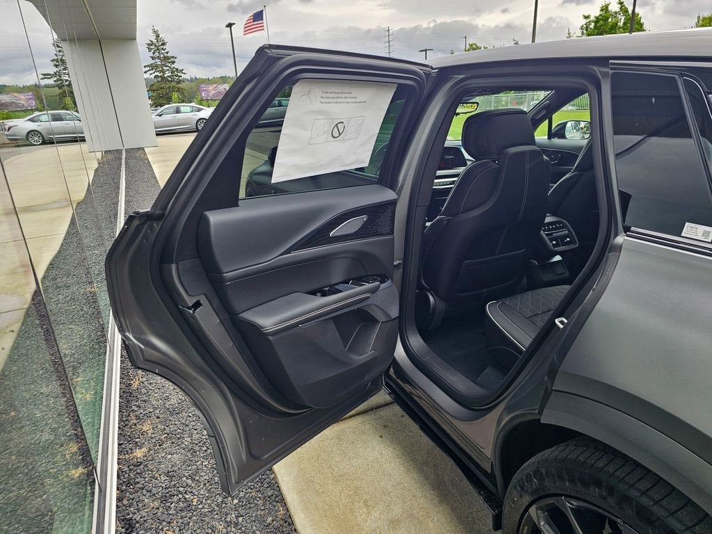 2026 Cadillac LYRIQ V-Series Premium