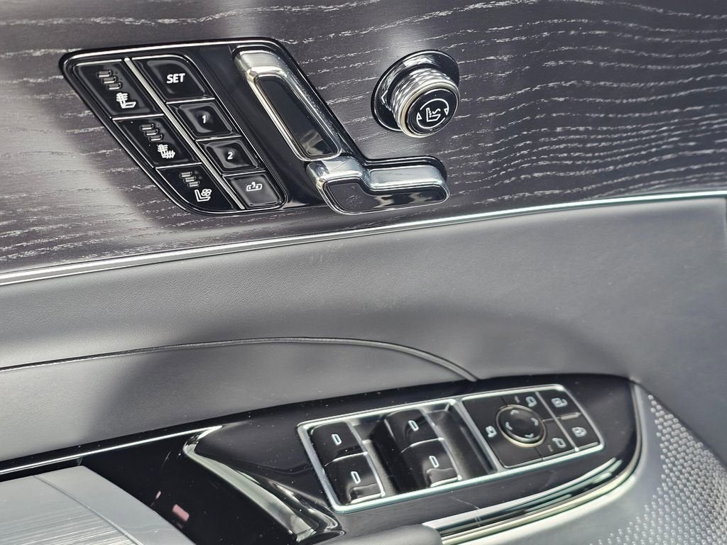2026 Cadillac LYRIQ V-Series Premium
