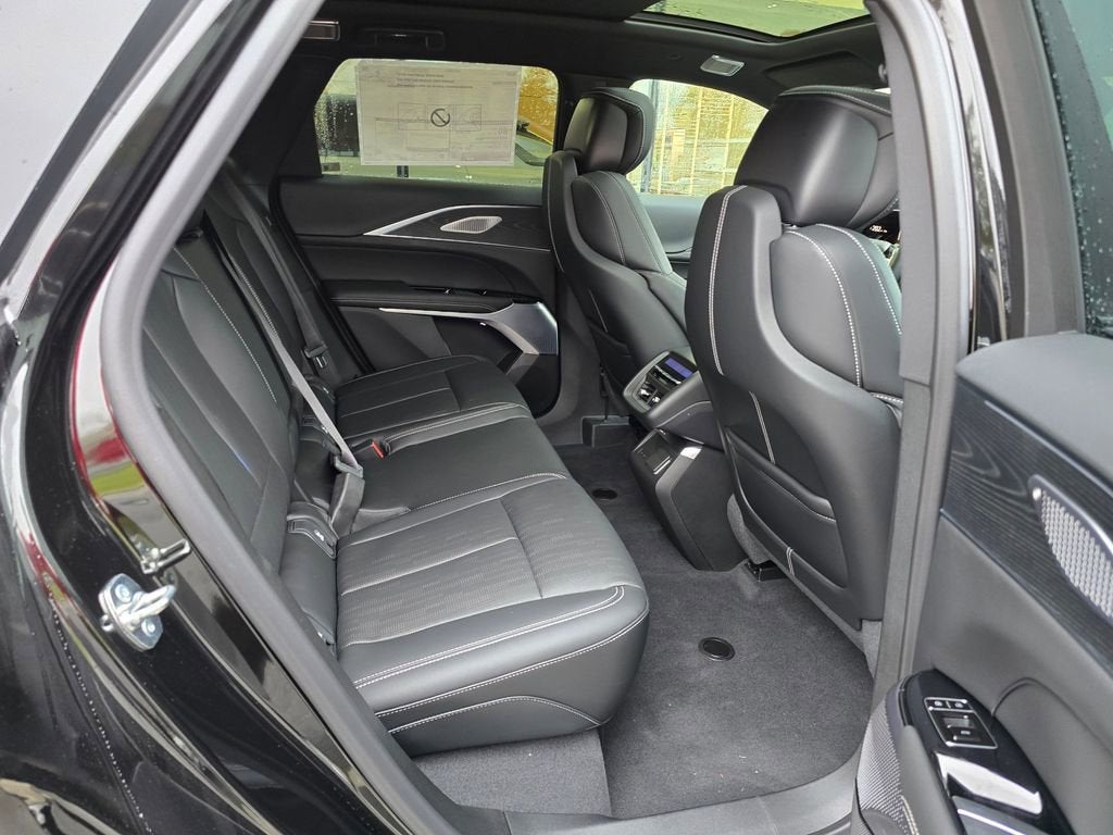 2026 Cadillac LYRIQ V-Series