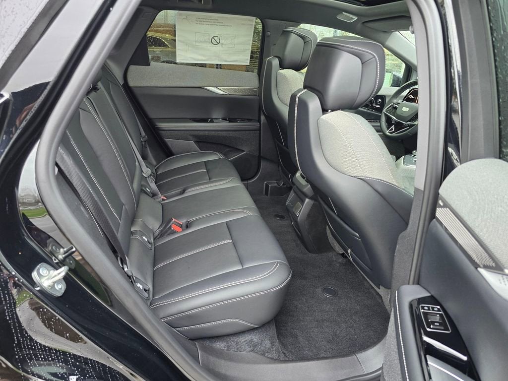 2026 Cadillac OPTIQ Luxury