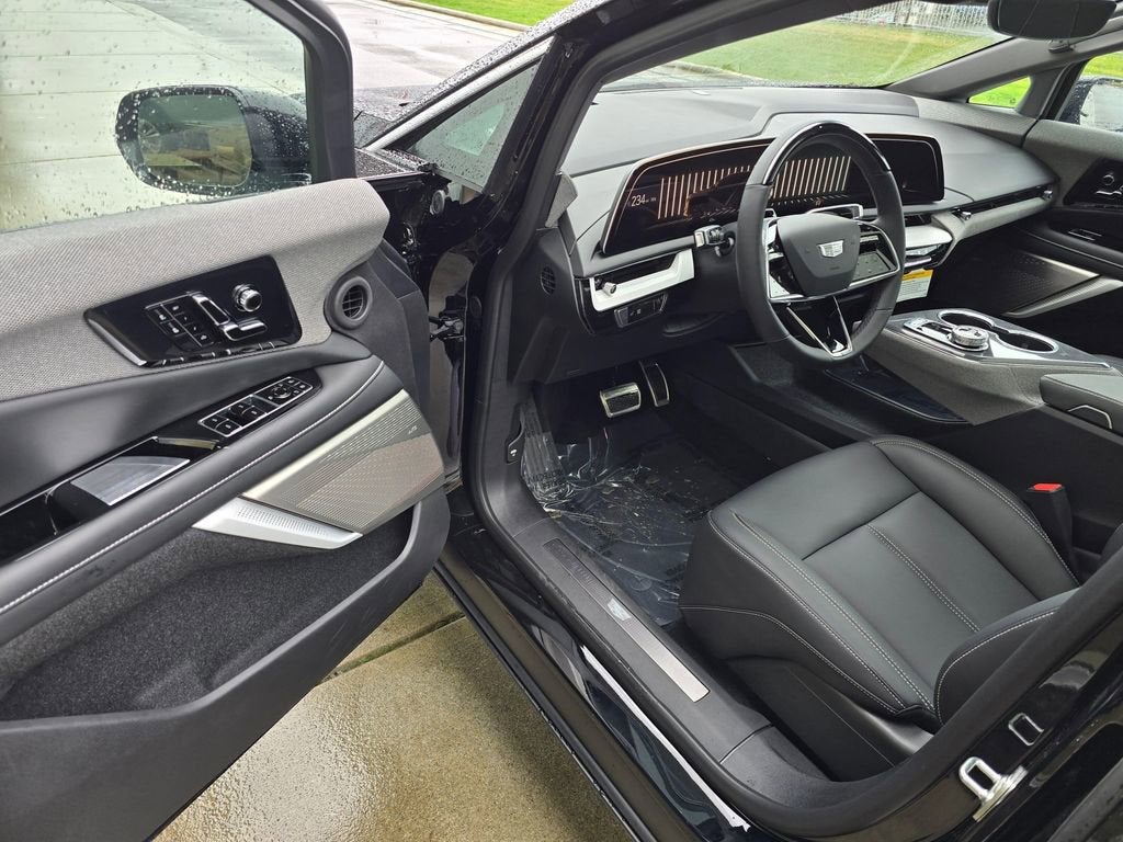 2026 Cadillac OPTIQ Luxury