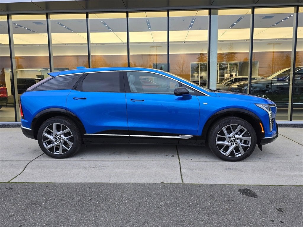 2026 Cadillac OPTIQ Luxury