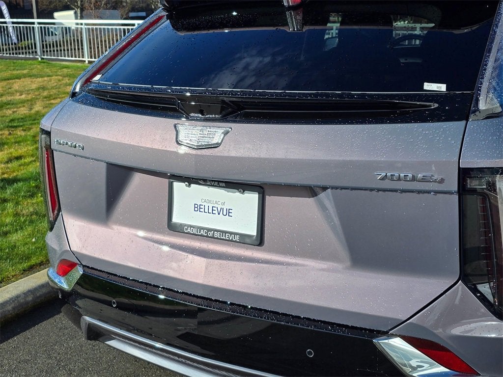 2026 Cadillac OPTIQ Luxury