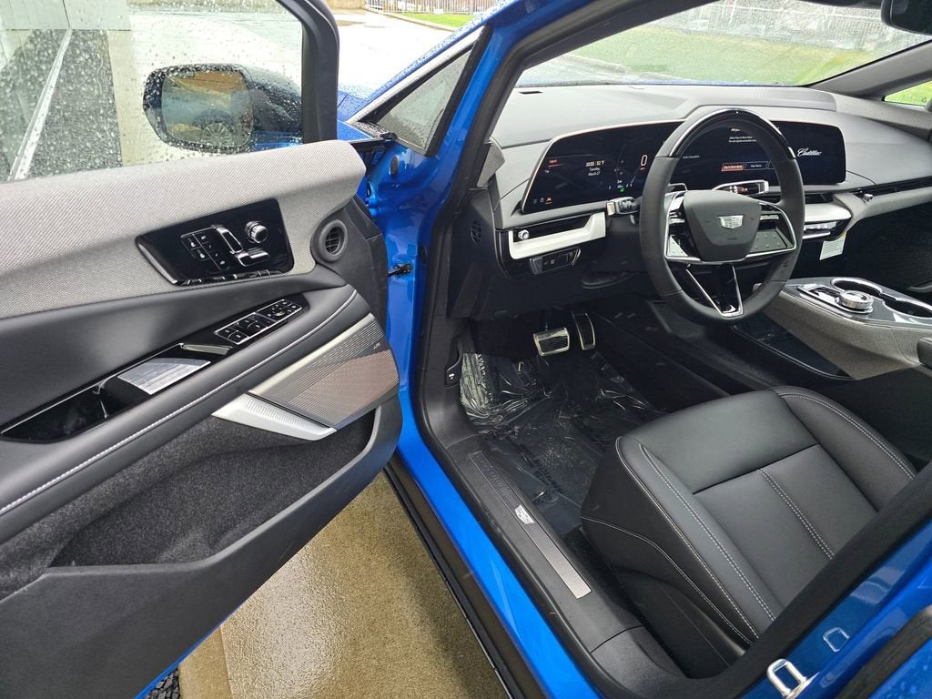 2026 Cadillac OPTIQ Luxury