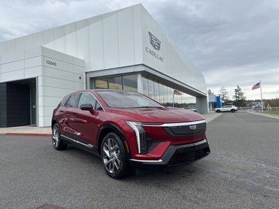 2025 Cadillac OPTIQ Luxury 1