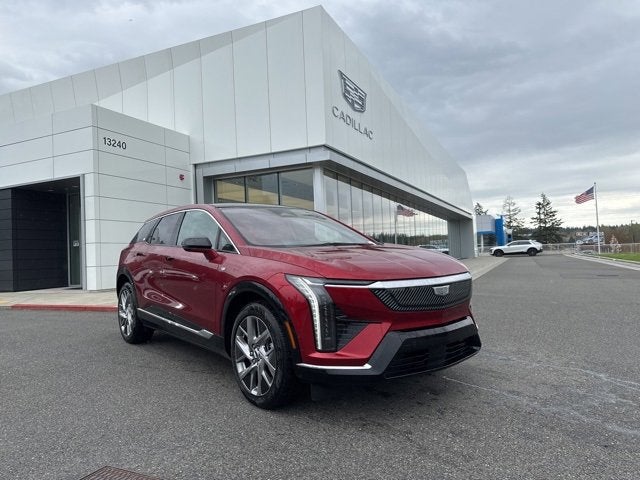 2025 Cadillac OPTIQ Luxury 1