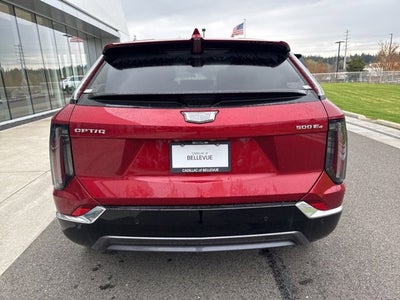 2025 Cadillac OPTIQ Luxury 1