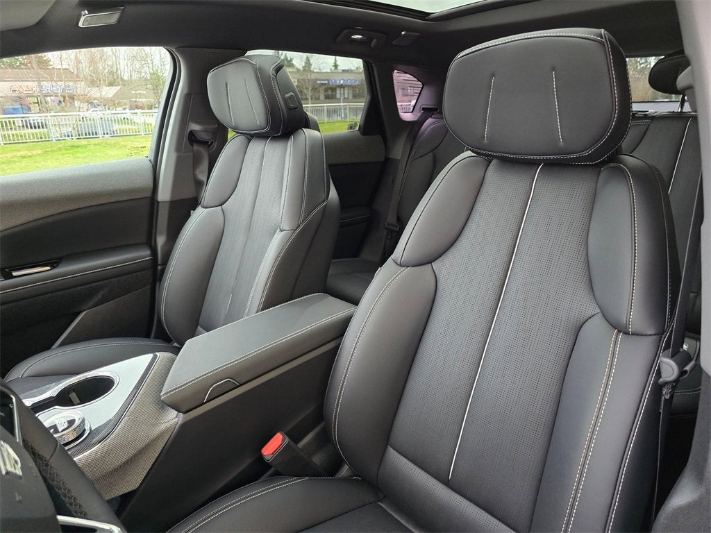 2026 Cadillac OPTIQ Premium Luxury