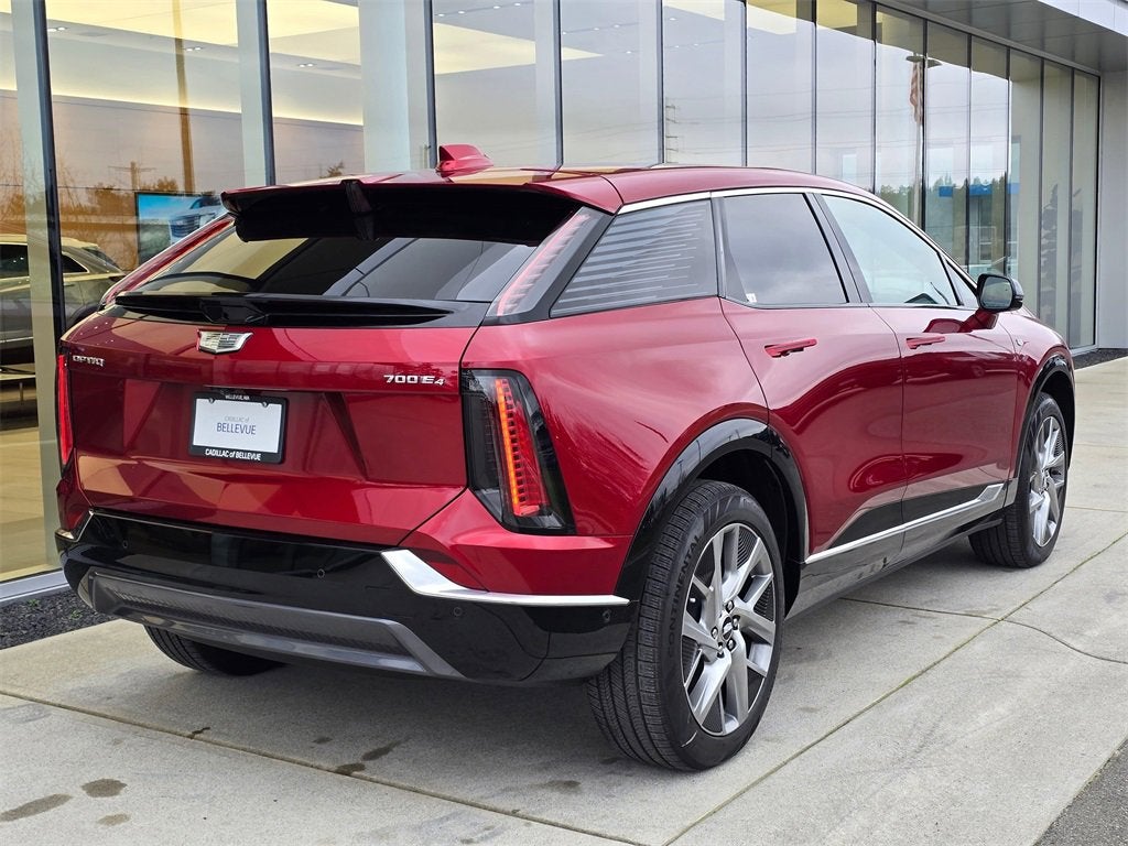 2026 Cadillac OPTIQ Premium Luxury