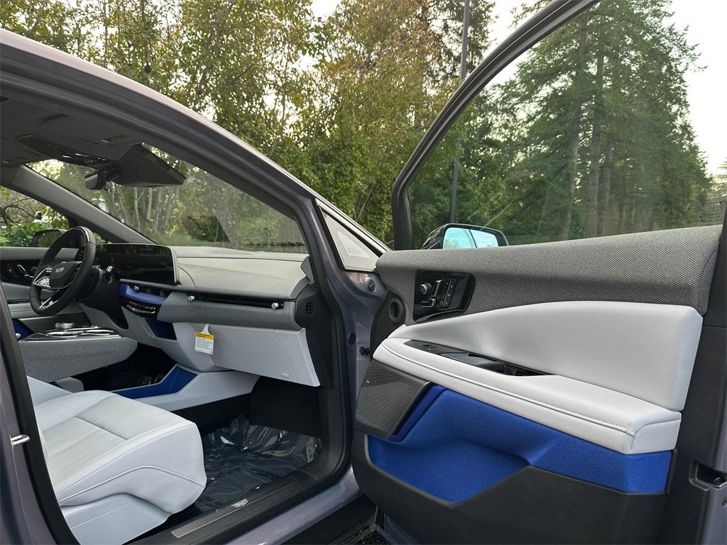 2026 Cadillac OPTIQ Premium Luxury