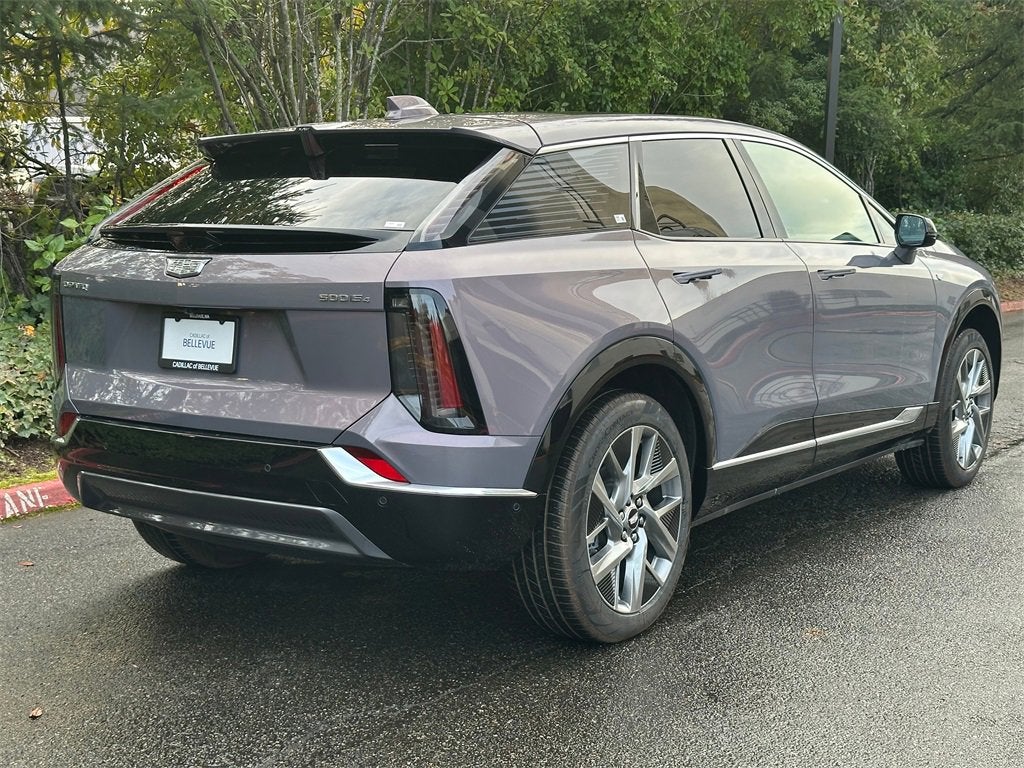 2026 Cadillac OPTIQ Premium Luxury