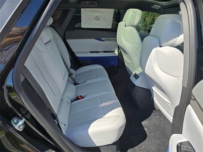 2025 Cadillac OPTIQ Luxury 2