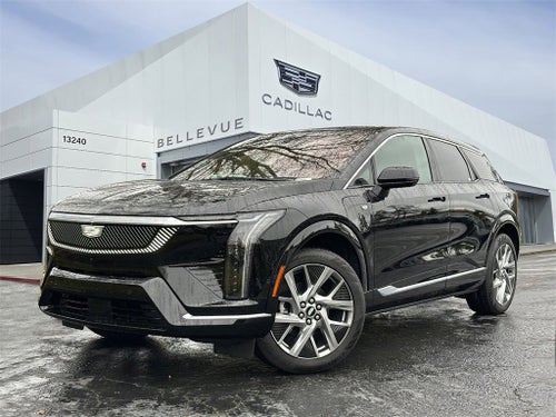 2025 Cadillac OPTIQ Luxury 2