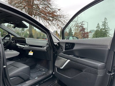 2025 Cadillac OPTIQ Luxury 2