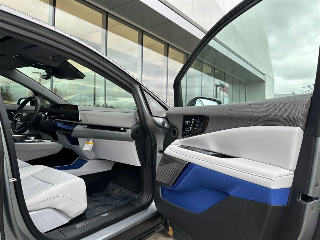 2026 Cadillac OPTIQ Premium Sport