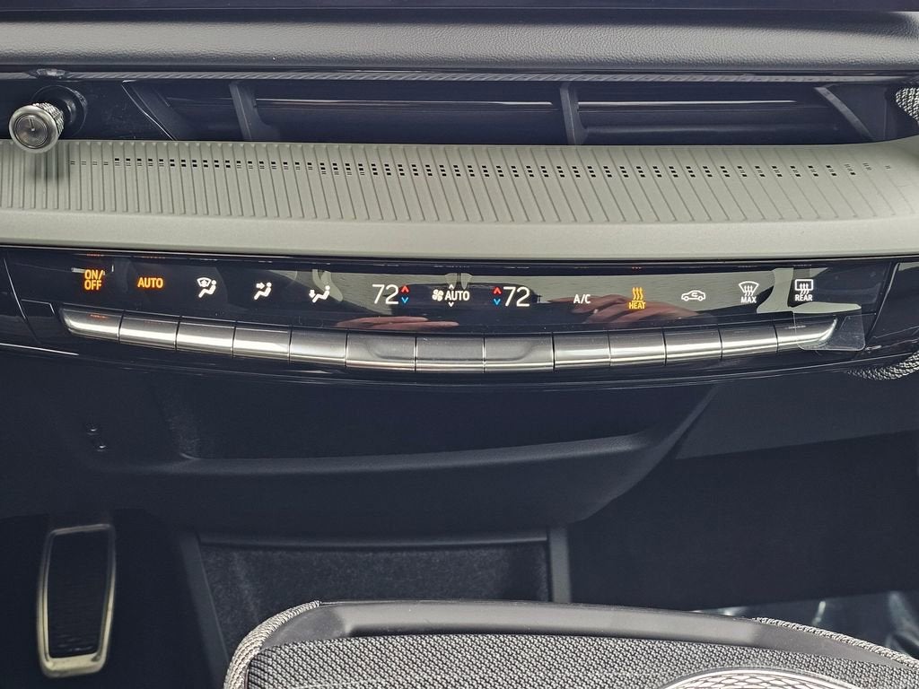 2026 Cadillac OPTIQ Premium Sport