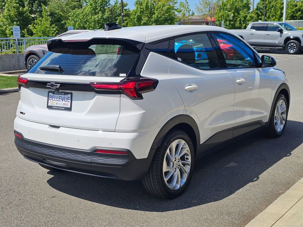 2027 Chevrolet Bolt LT