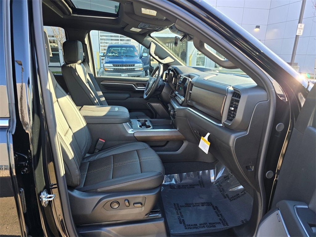 2026 Chevrolet Silverado 3500 HD High Country DRW