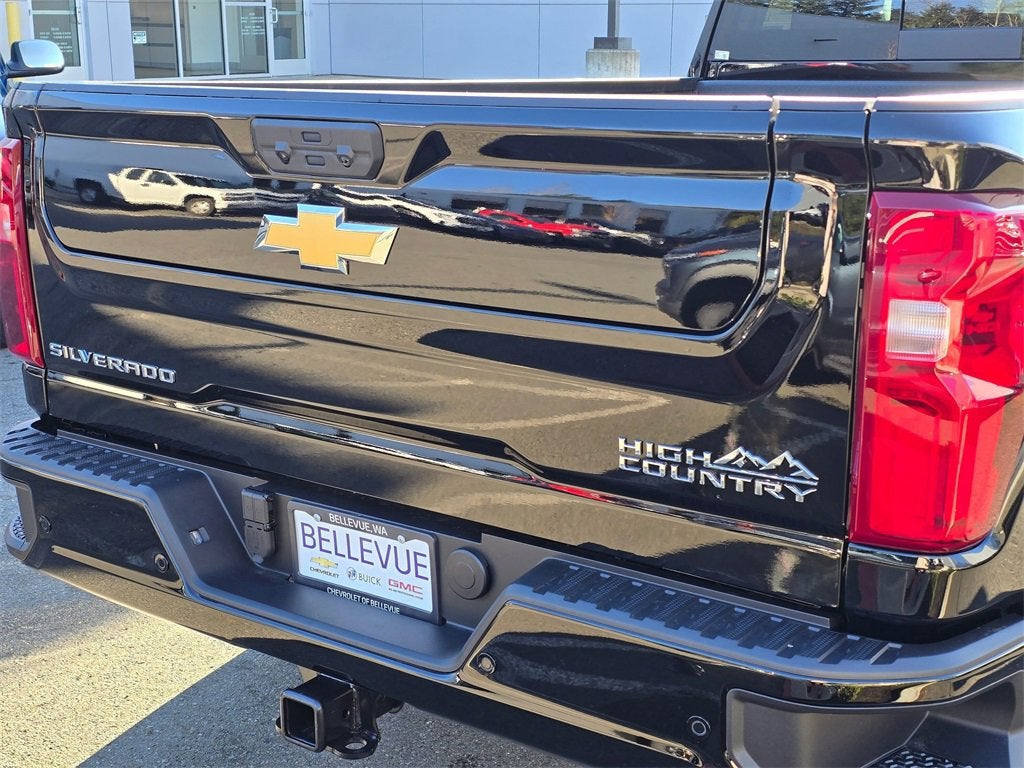 2026 Chevrolet Silverado 3500 HD High Country DRW