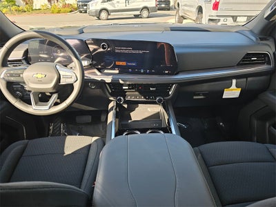 2025 Chevrolet Suburban LS