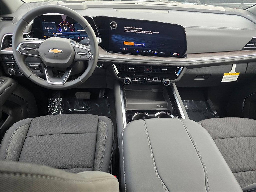 2025 Chevrolet Suburban LS