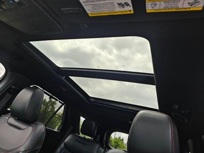 2025 Ford Explorer Base