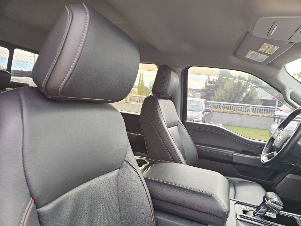 2022 Ford F-150 Base