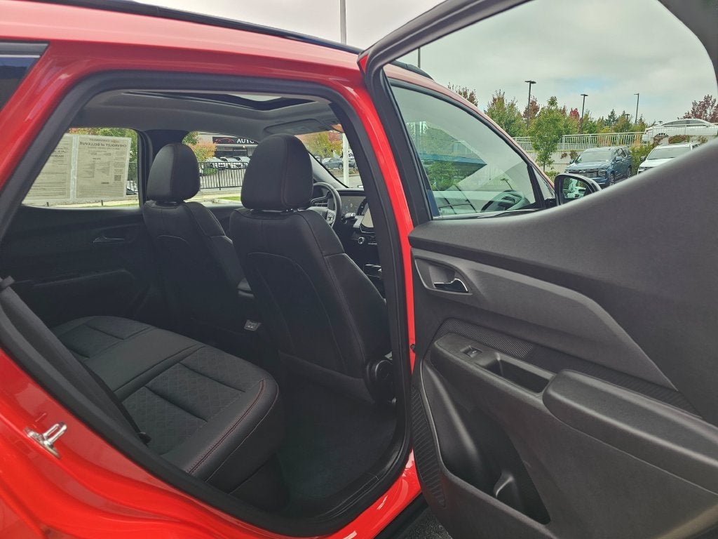 2027 Chevrolet Bolt Base