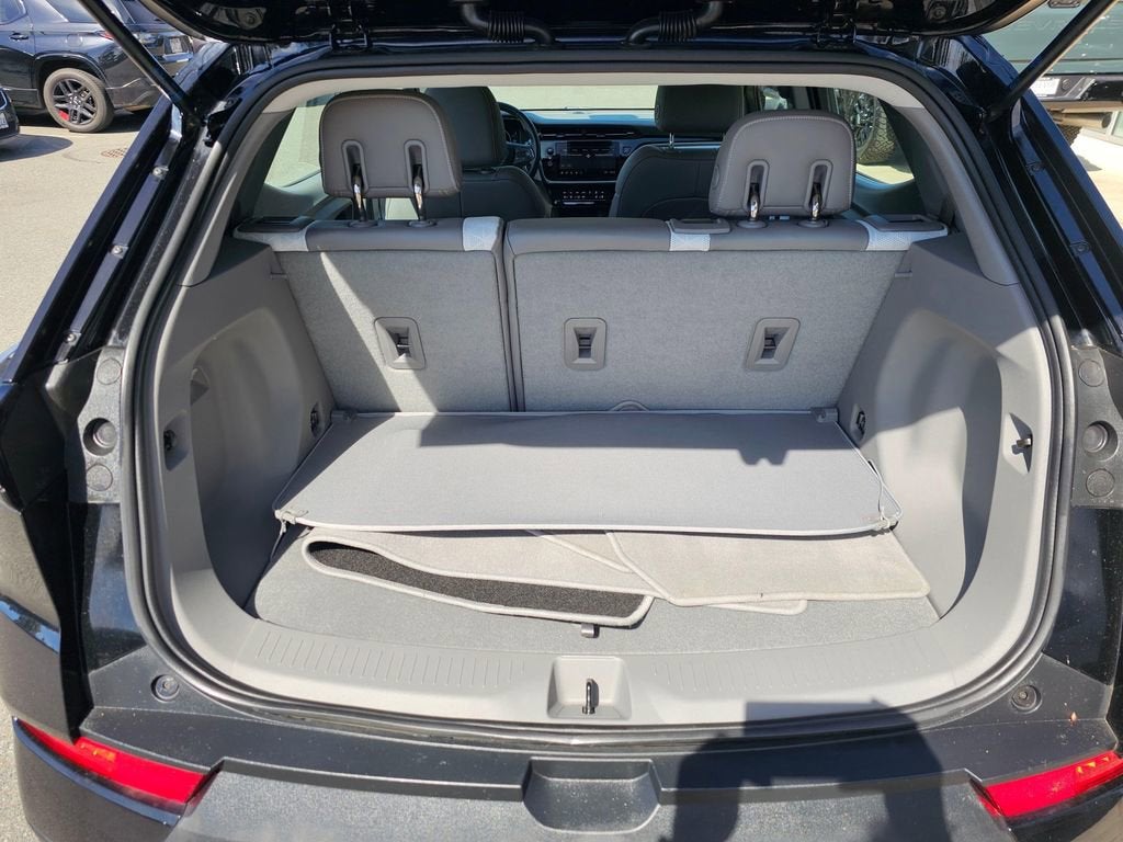 2022 Chevrolet Bolt EUV Base