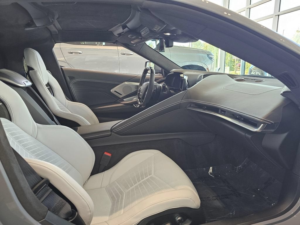 2025 Chevrolet Corvette E-Ray Base