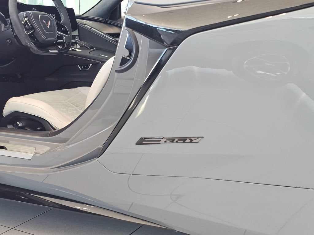 2025 Chevrolet Corvette E-Ray Base