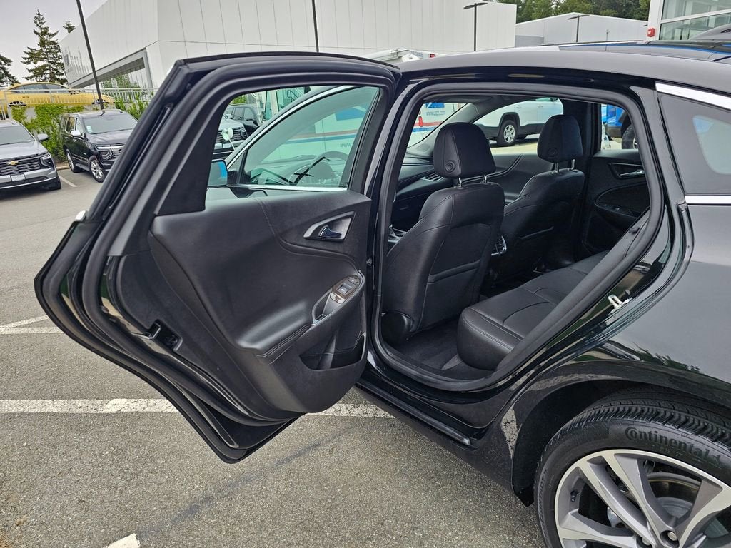 2022 Chevrolet Malibu Base