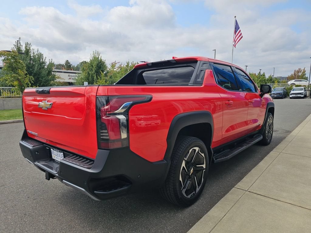 2025 Chevrolet Silverado EV Base