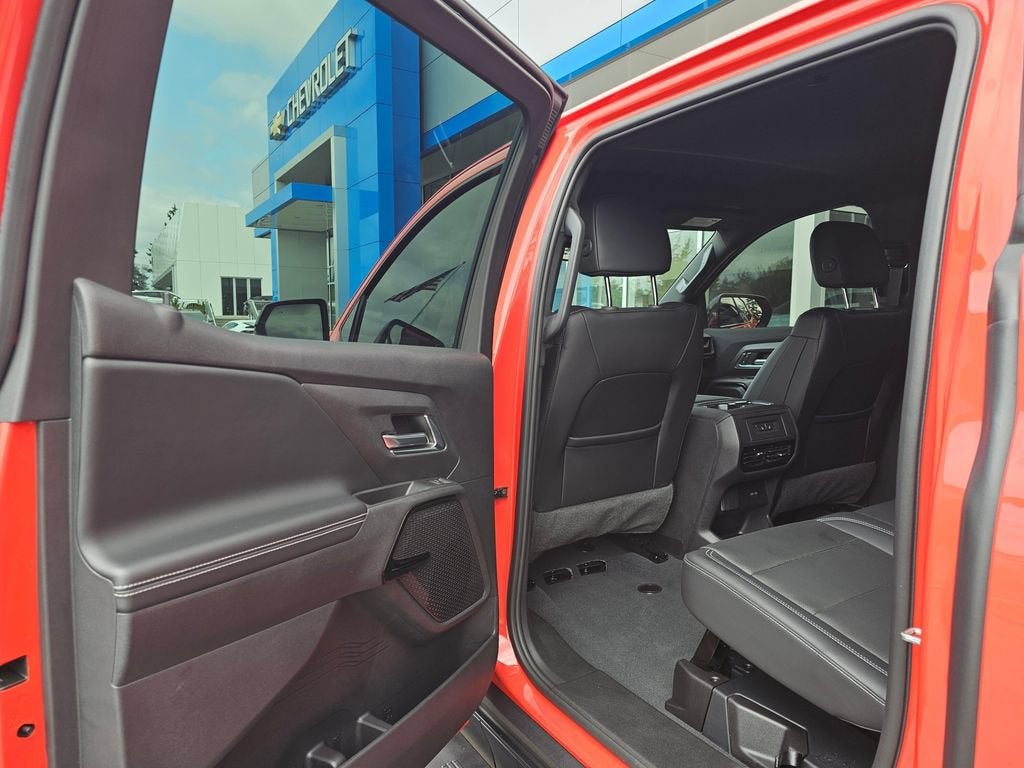 2025 Chevrolet Silverado EV Base
