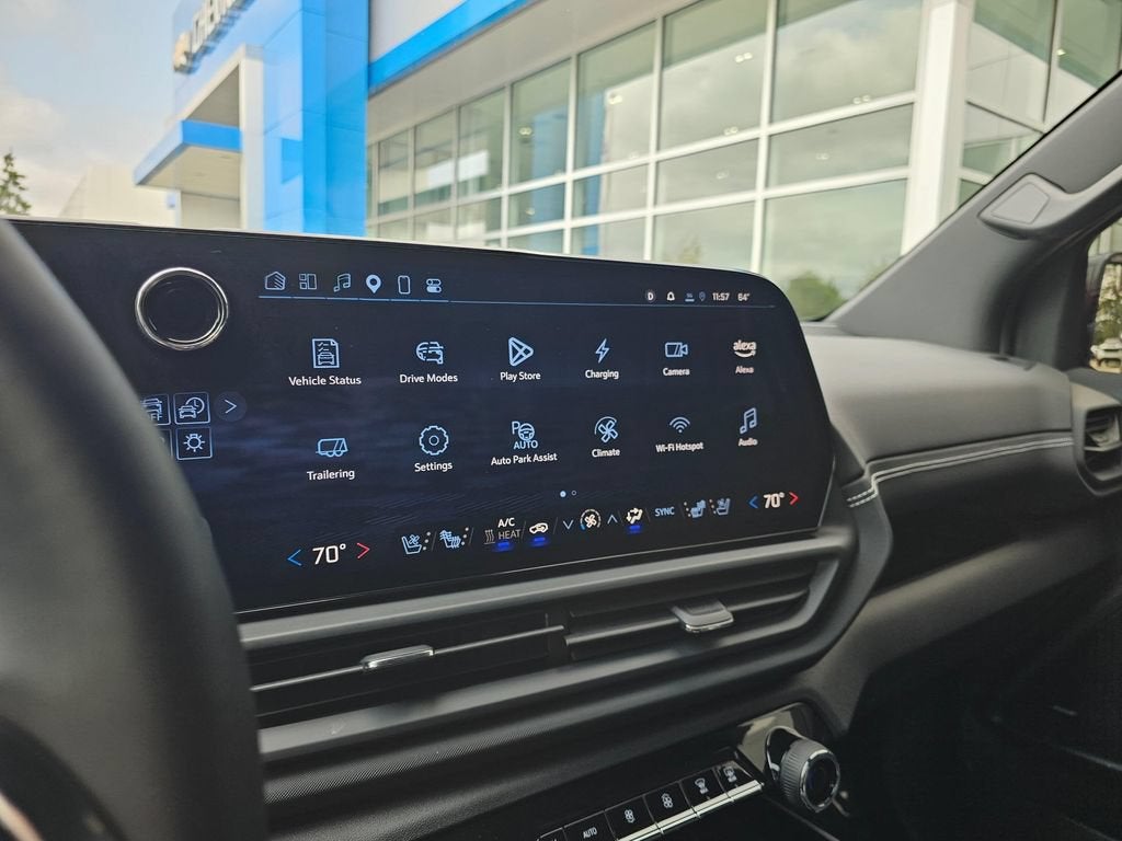 2025 Chevrolet Silverado EV Base