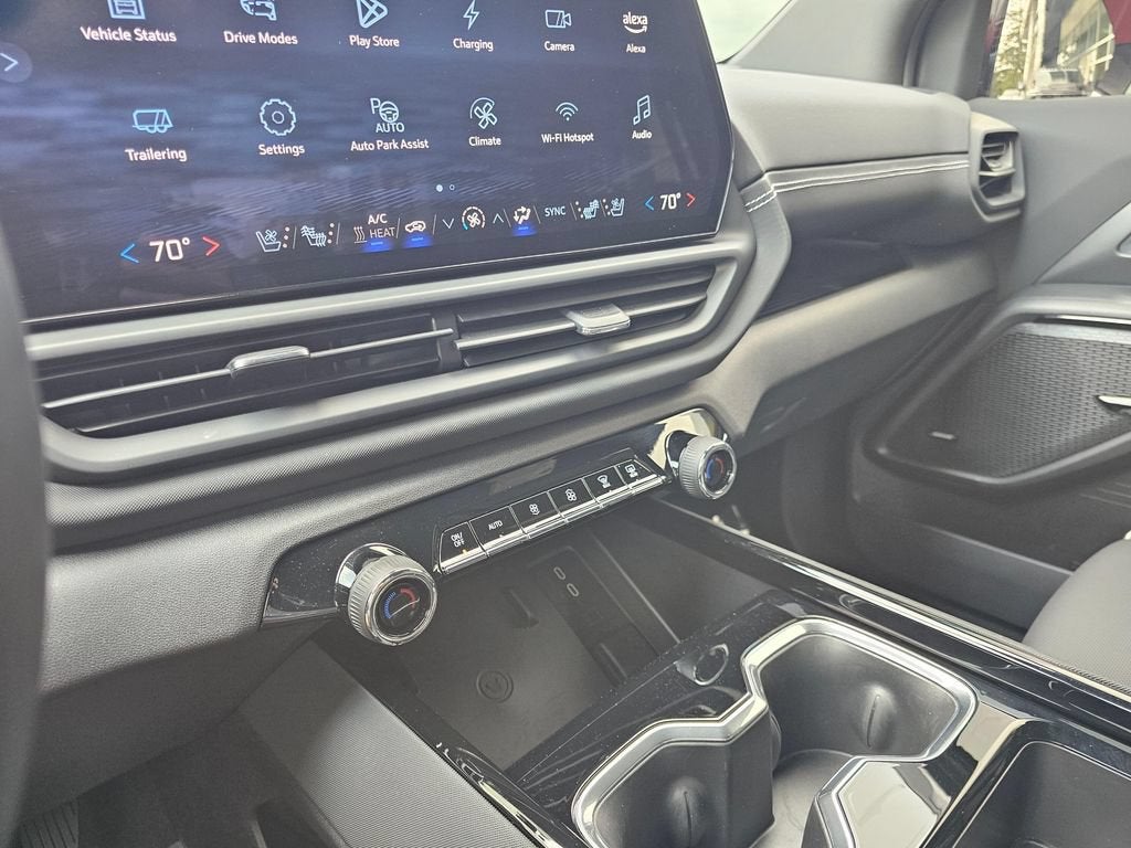 2025 Chevrolet Silverado EV Base